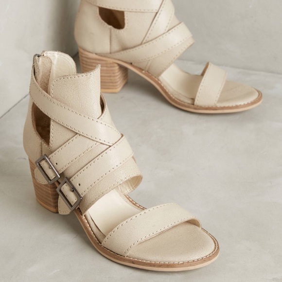 BUCKLE open toe strappy booties - Picture 5 of 6